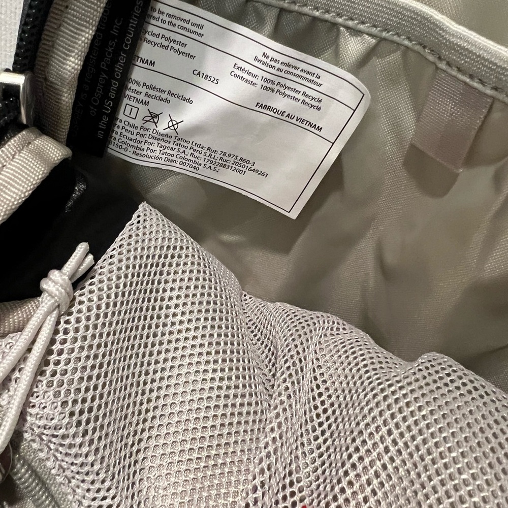 Osprey daylire sling bag - Picture 2 of 3